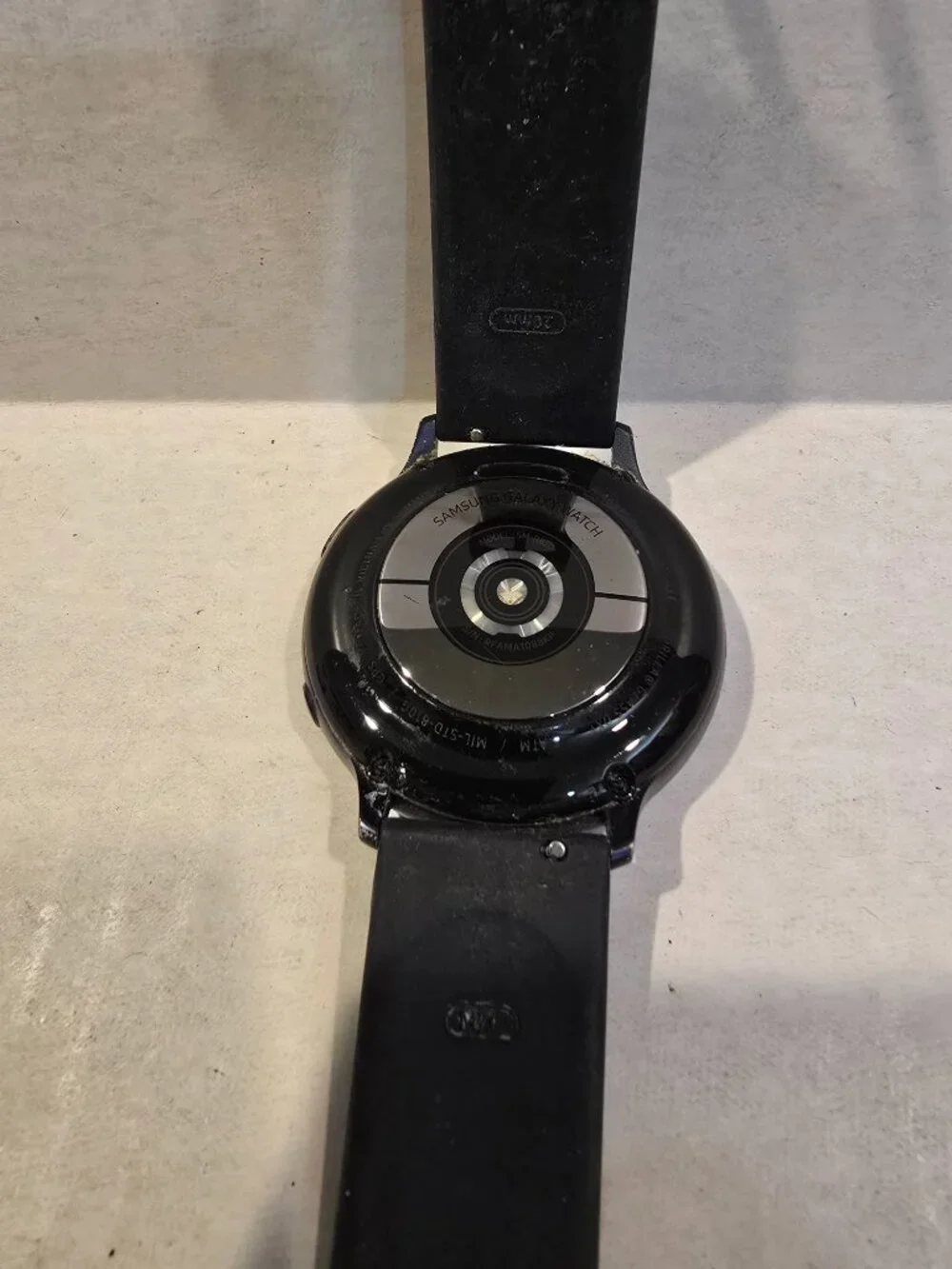 Samsung Galaxy Watch Active 2 Model SM-R820 Heart Rate Water Resistant Untested